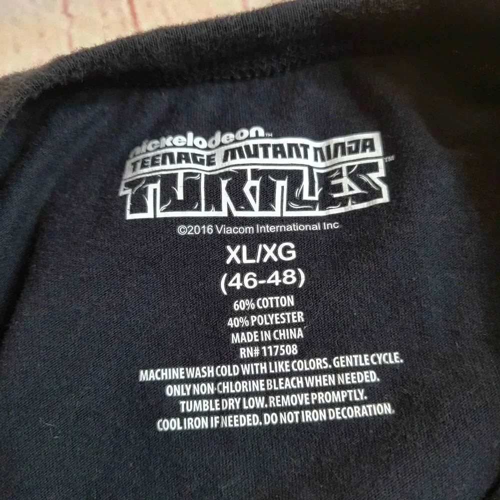 TNMT shirt XL youth